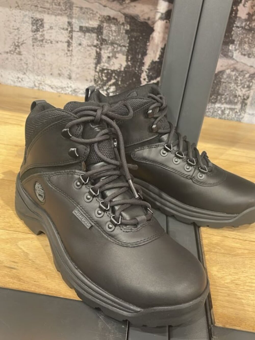 Timberland Men's Ledge Mid Waterproof Leather Trail-Hiker Ankle Boot 12122-001